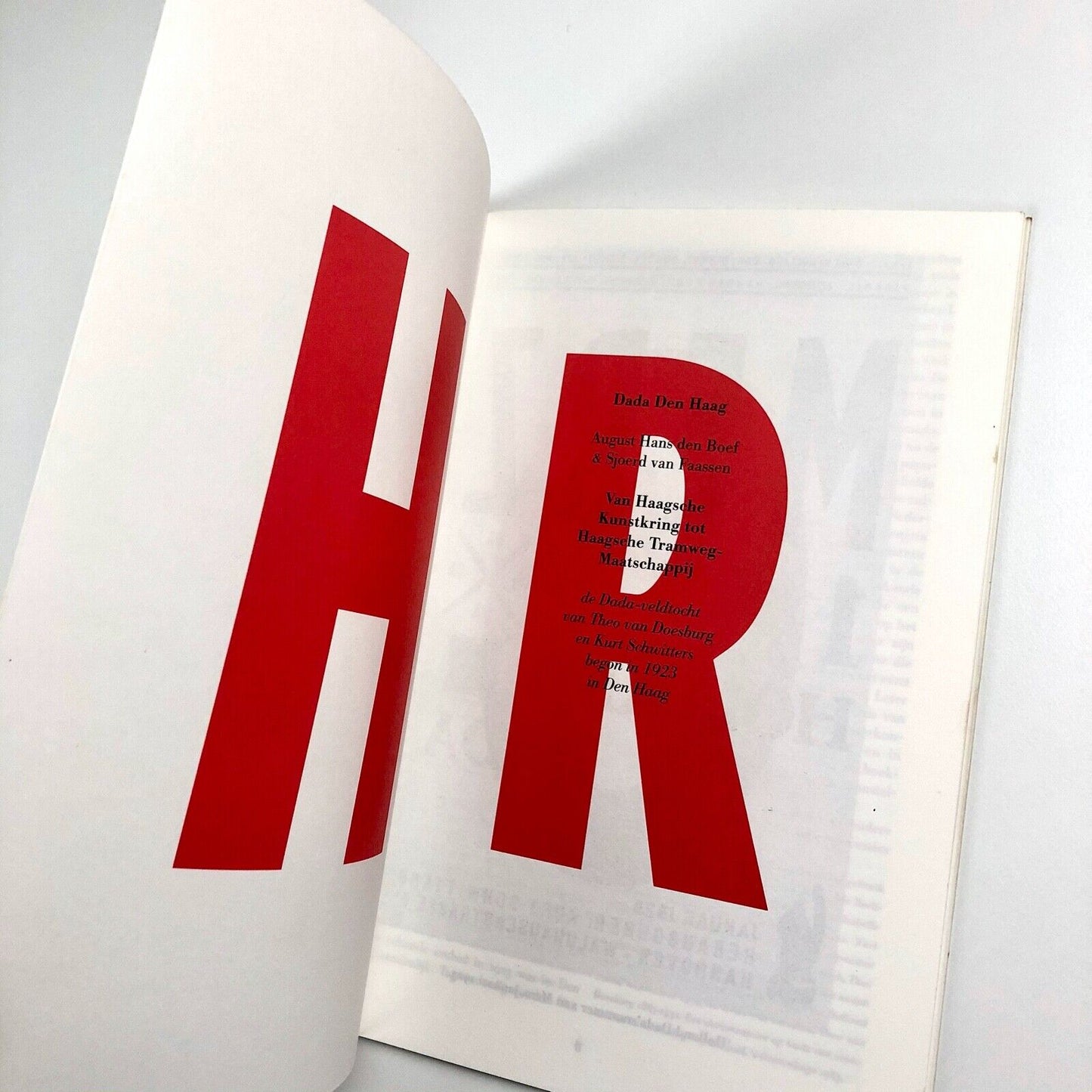 Dada en Haag | August Hans den Boef & Sjoerd van Faassen | Exhibition booklet, 1999