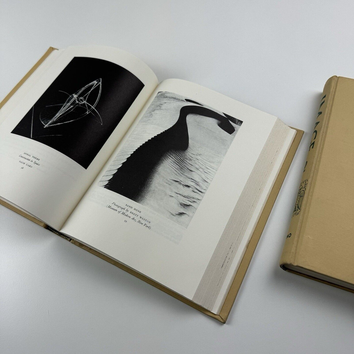 Image. A quarterly of the visual arts edited Robert Harling | Arno Press, New York, 2 vols 1975 facsimile edition in black and white only