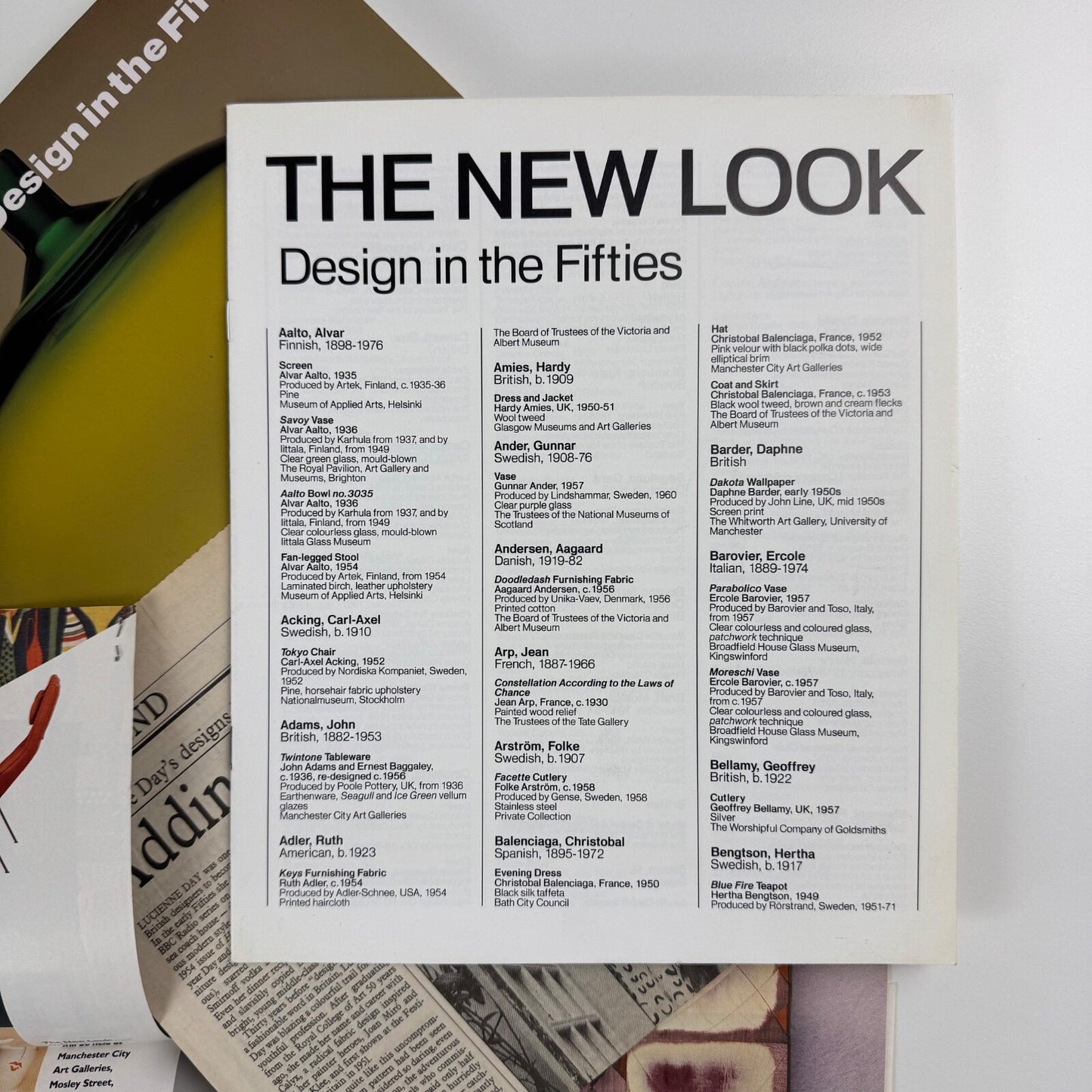 The New Look. Design in the Fifties by Lesley Jackson gallery guide and book