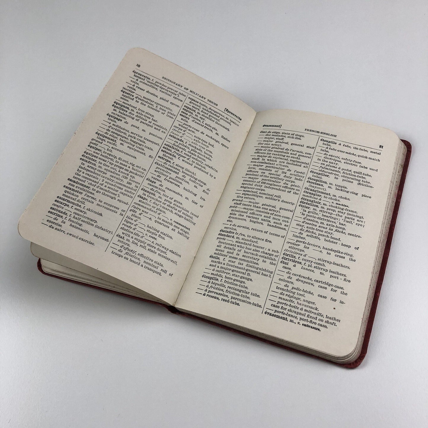 A Dictionary or English & French Military Terms | A. Barrère Part II, Hachette 1917