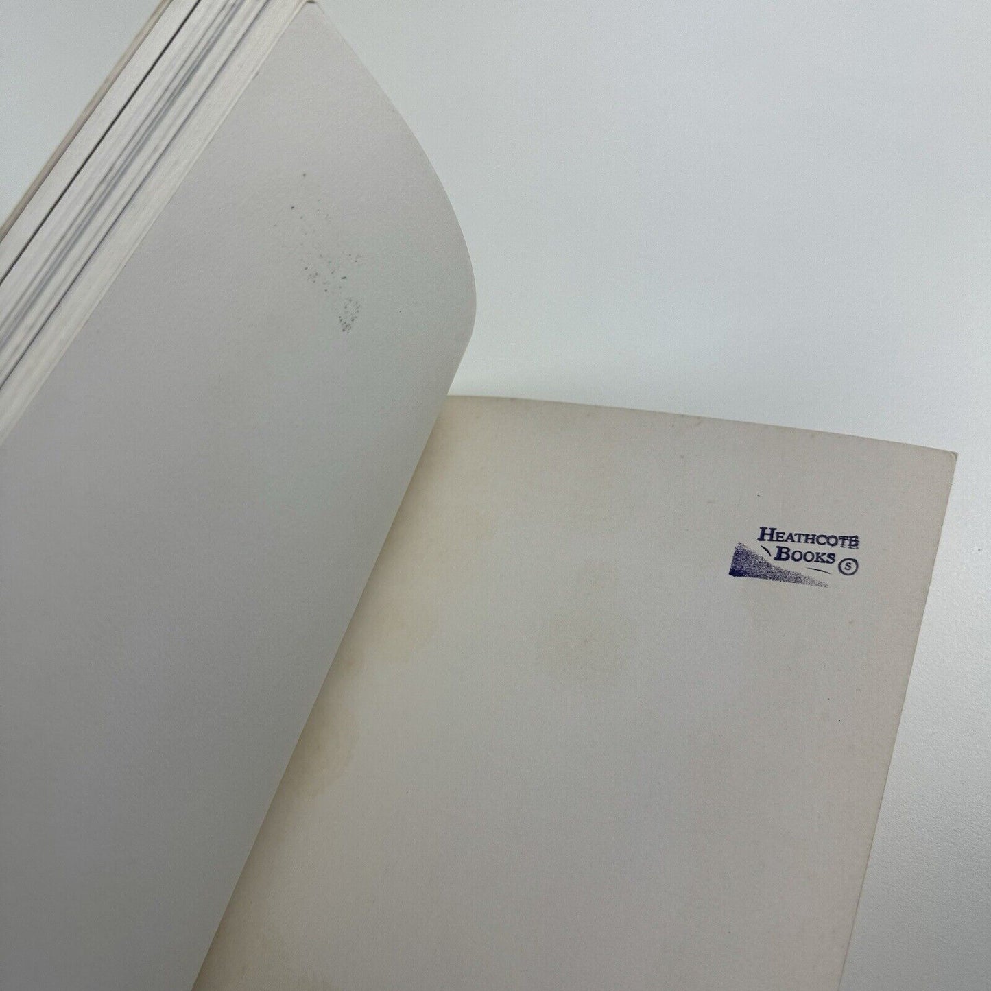 Bernard Leach. The Potter’s Challenge edited by David Outerbridge | Souvenir Press, 1986