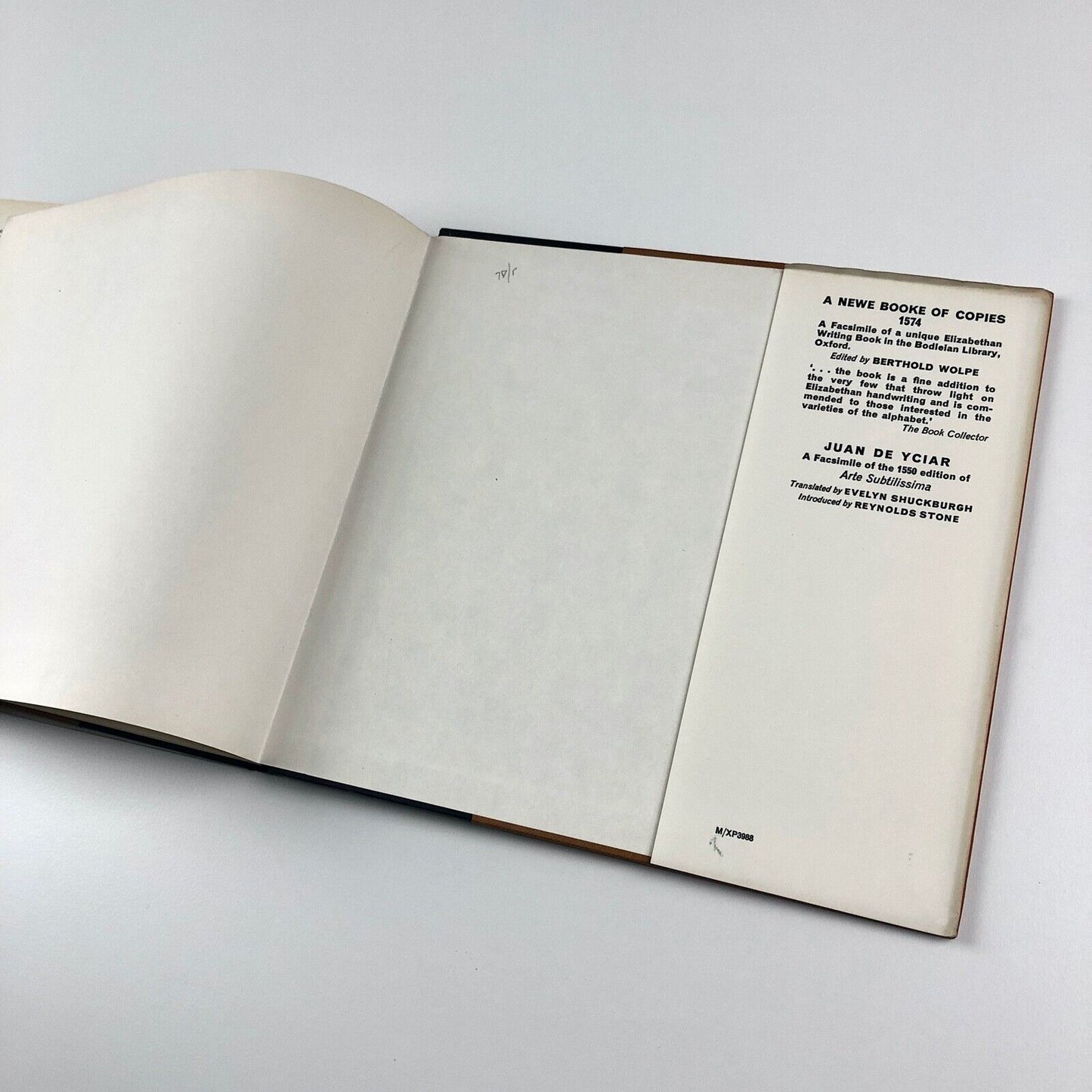 English Merchants' Marks by F. A. Girling | Oxford University Press, 1964