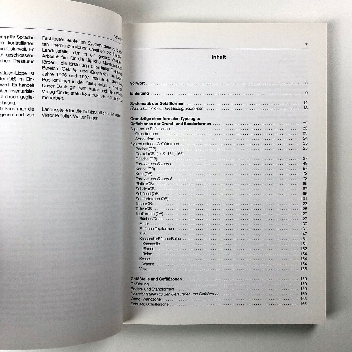 Gefäße und Formen, Eine Typologie für Museen und Sammlungen | Werner Endres | 1996