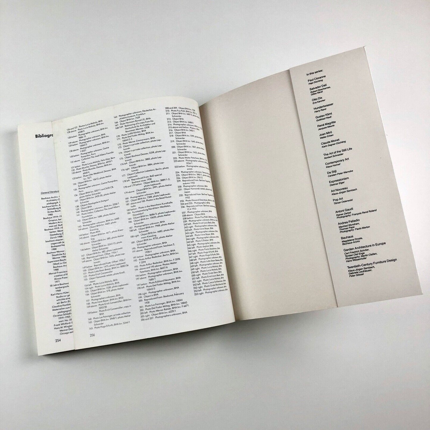 Bauhaus 1919-1933 | Bauhaus-Archiv Museum | Magdalena Droste 1990