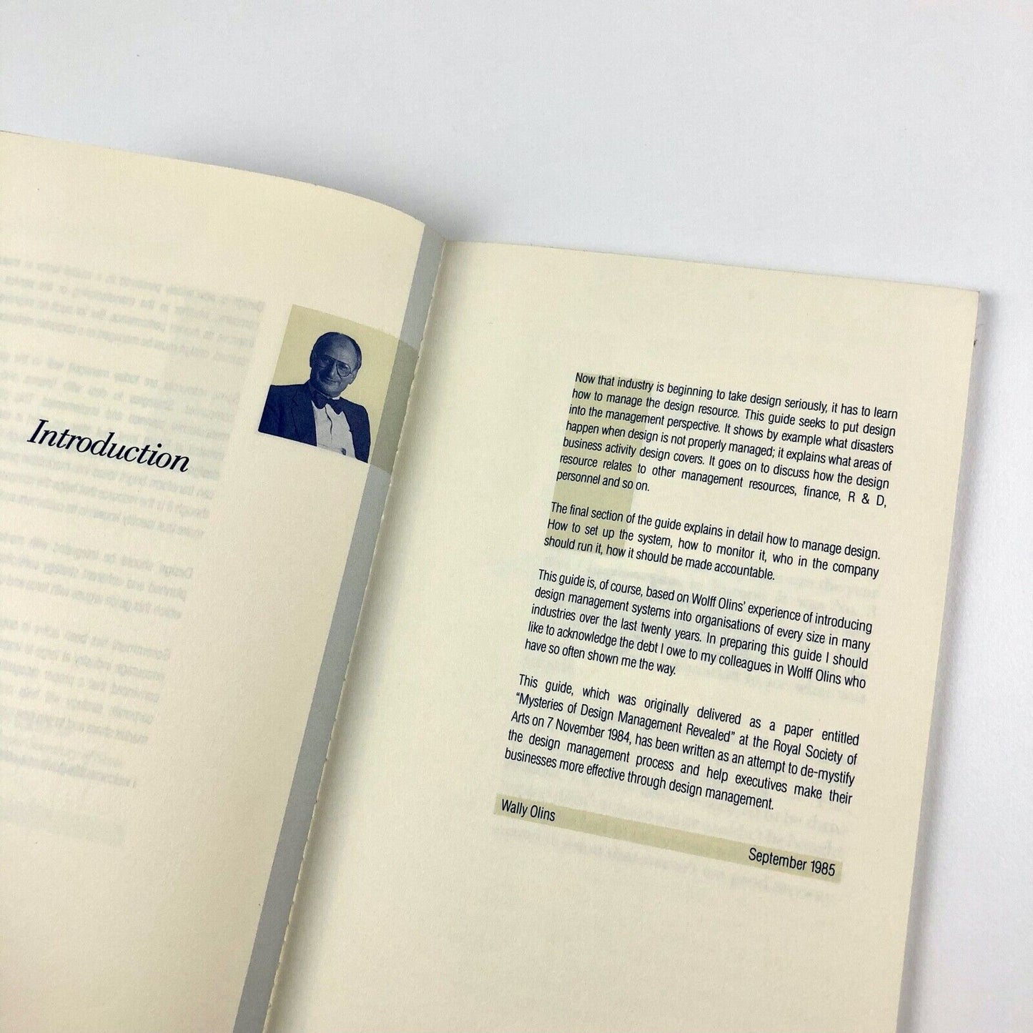 The Wolff Olins Guide to Design Management by Wally Olins, 1985