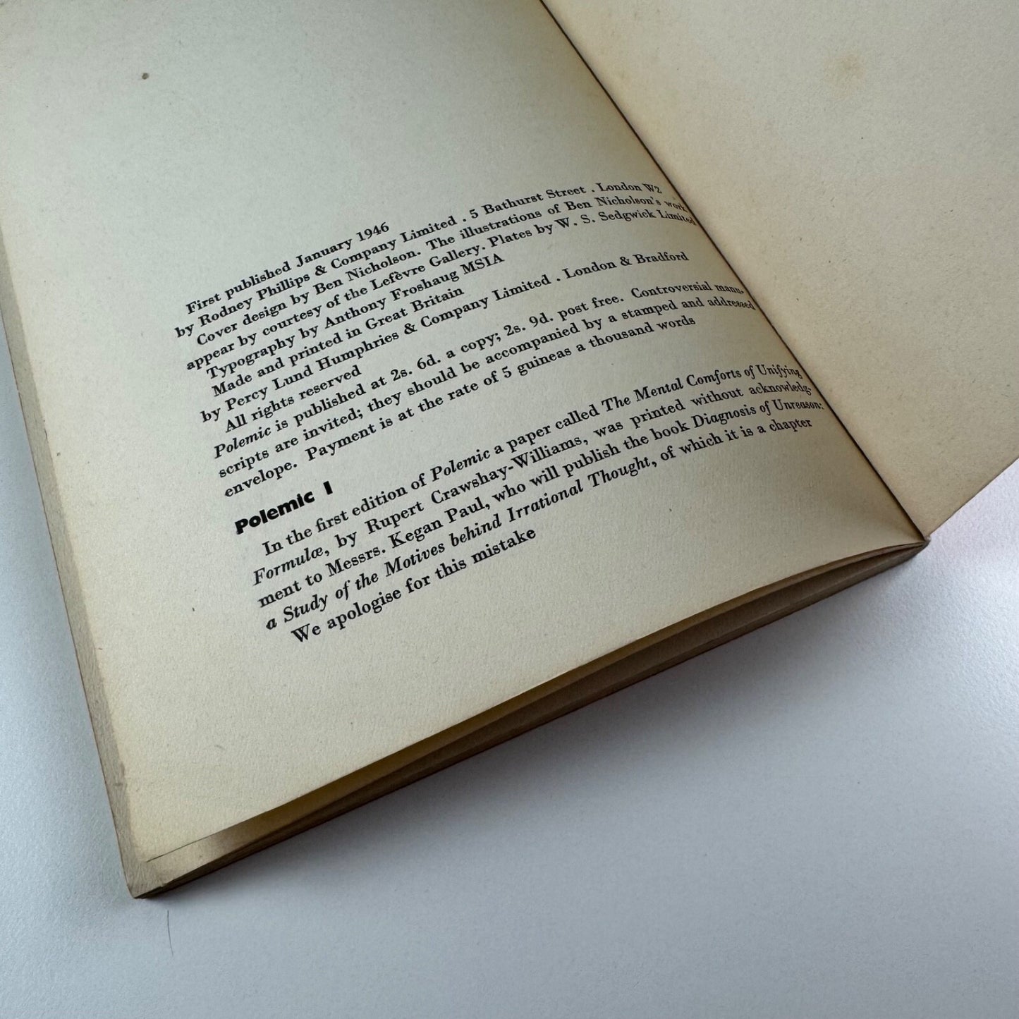 Polemic 2 edited by Humphrey Slater. Rodney Phillips & Co, January 1946. Cover design by Ben Nicholson. Typography by Anthony Froshaug