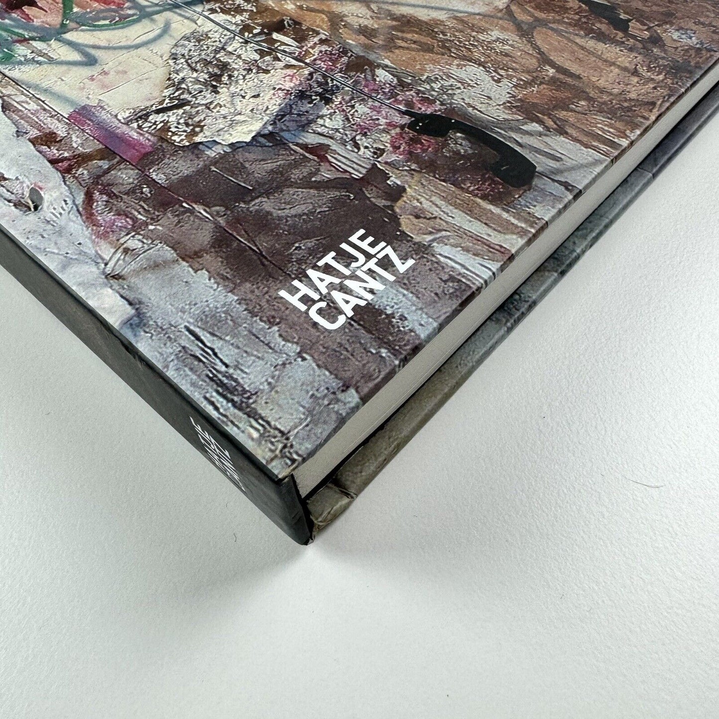 José Parlá: Walls, Diaries, and Paintings | Edited by Bryce Wolkowitz Gallery | Hatje Cantz, 2011