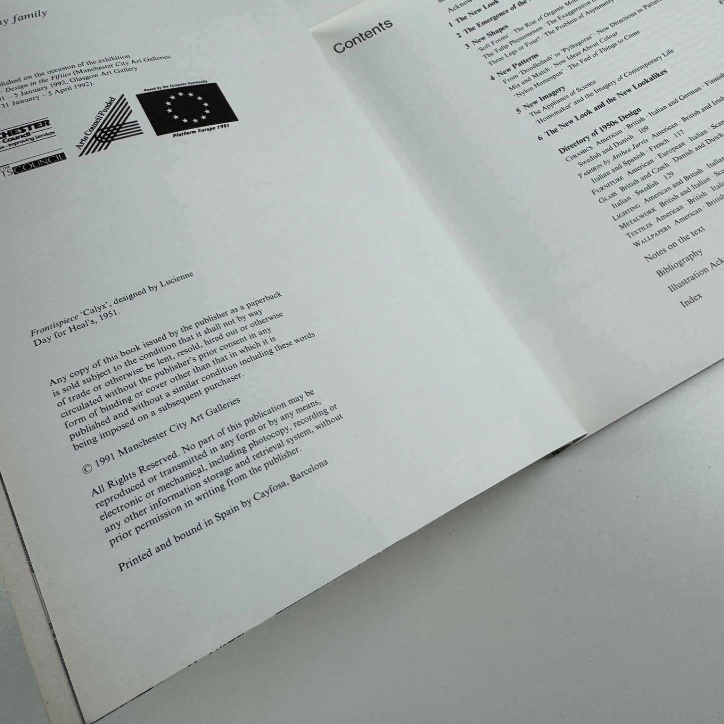 The New Look. Design in the Fifties by Lesley Jackson gallery guide and book