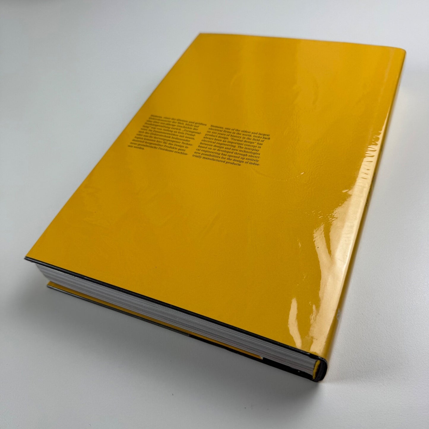 Siemens Industrial Design. 100 Years Continuity in Flux by Christoph A. Hoesch | Hatje Cantz, 2006