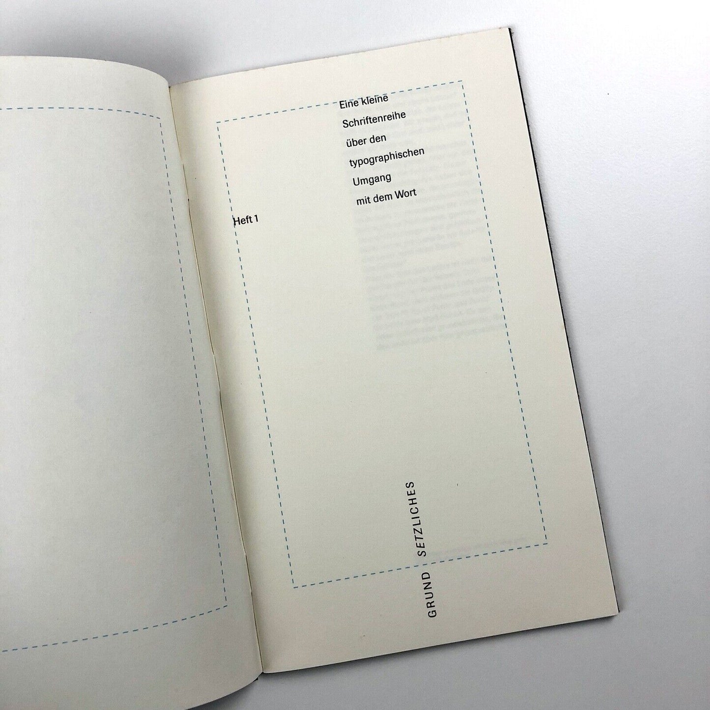 Grundsetzliches Schrift und Werkzeug heft 1 Pentagram | Philipp Luidl 1982