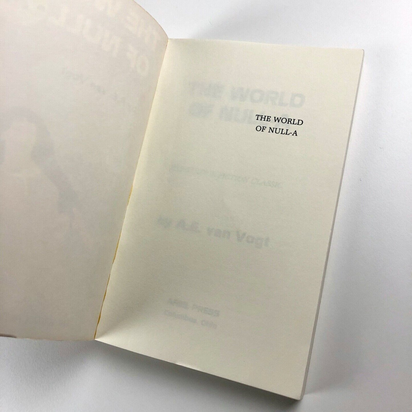 The World of Null-A by A. E. van Vogt | Vintage paperback | Ariel Press, 1970