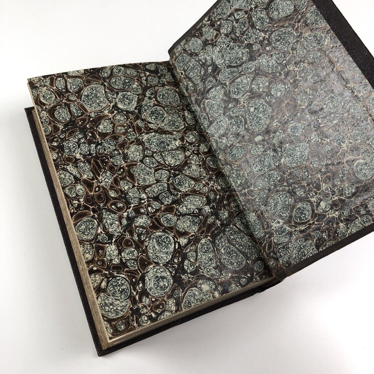 The Sketchbook of Geoffrey Crayon Volume 2 | L. Baudry, 1825 Washington Irving