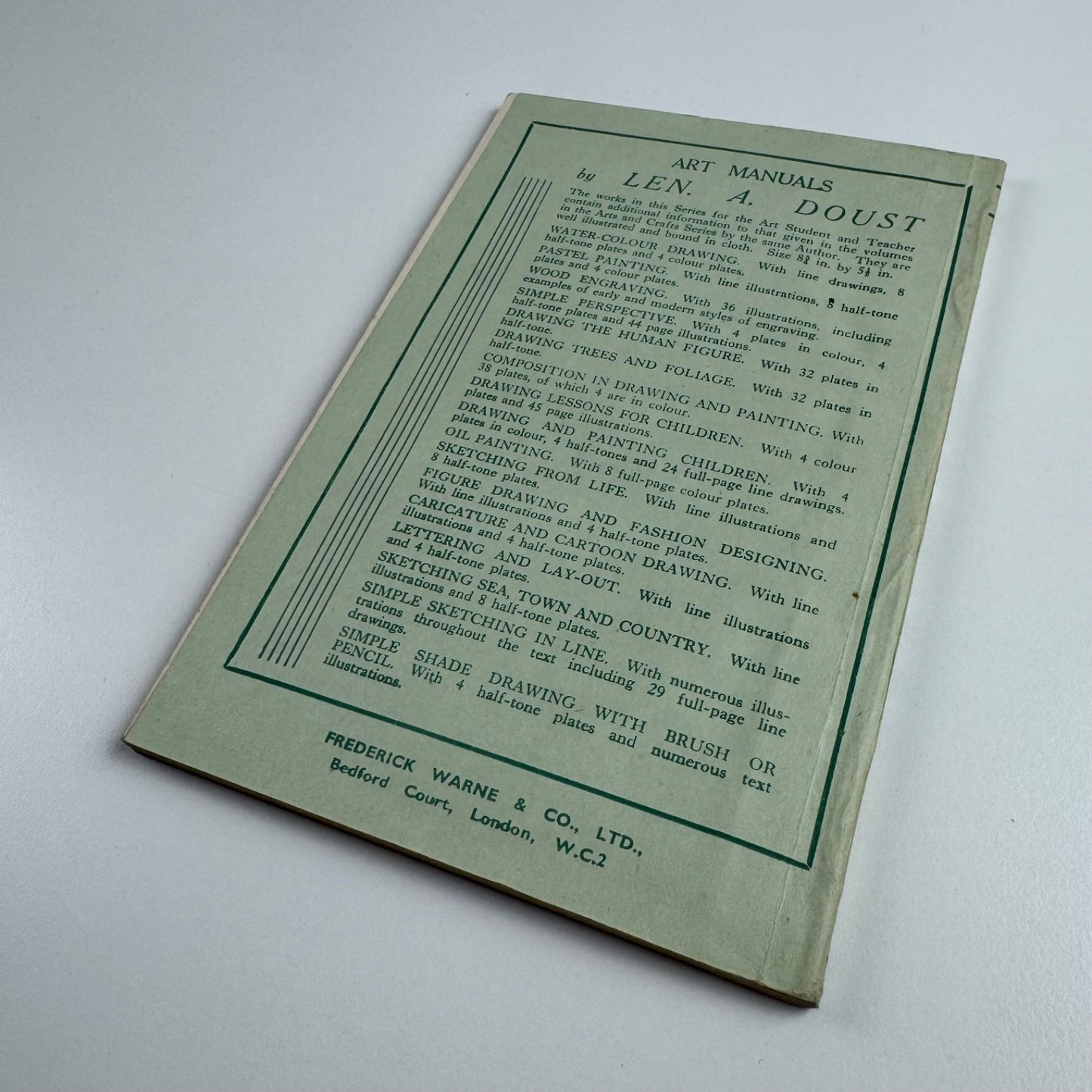 The Art of Lettering and Lay-out by Len A. Doust. Warne’s series, No. 6