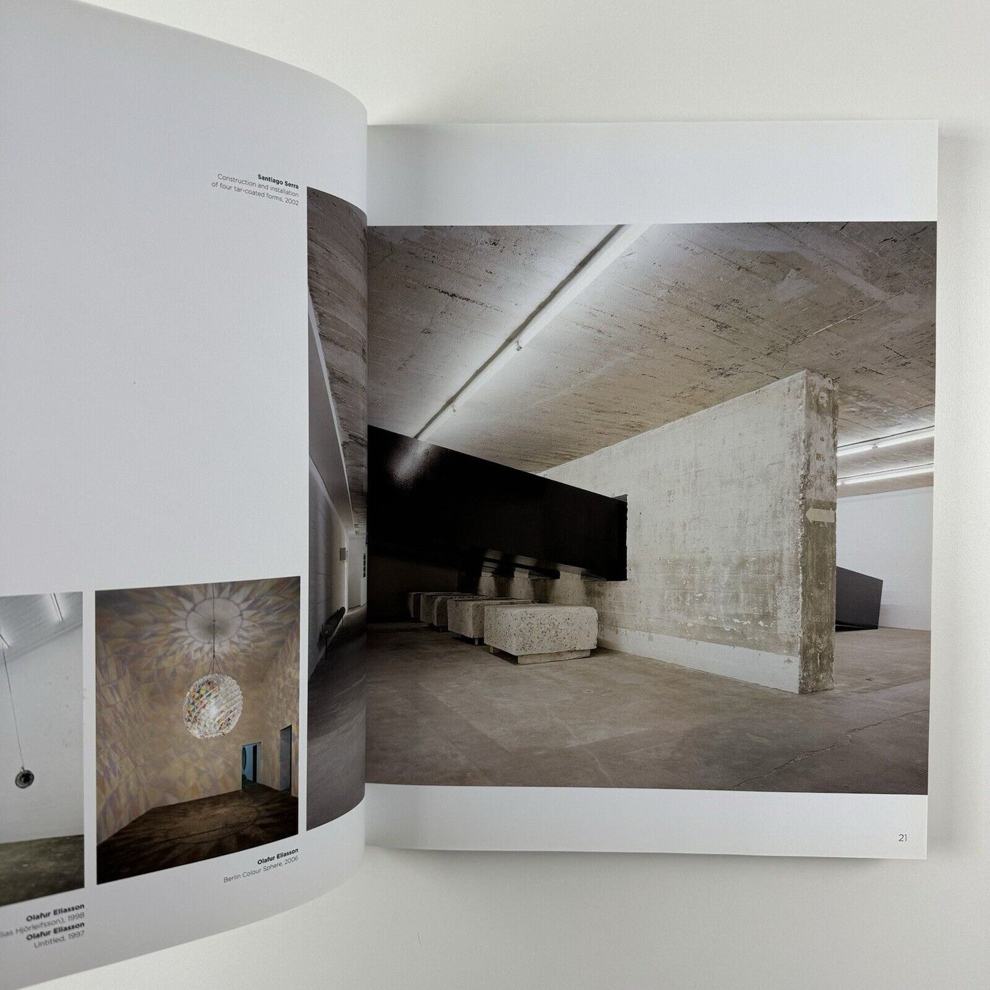 Private Spaces for Contemporary Art by Peter Doroshenko | Rispoli Books, 2010