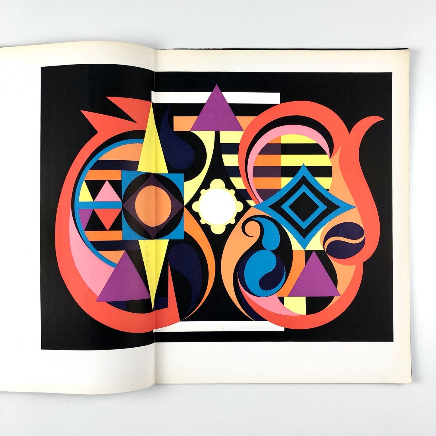 Auguste Herbin ein Ausschnitt aus seinem Schaffen by Léon Degand | Basler Druck- und Verlagsanstalt, 1955