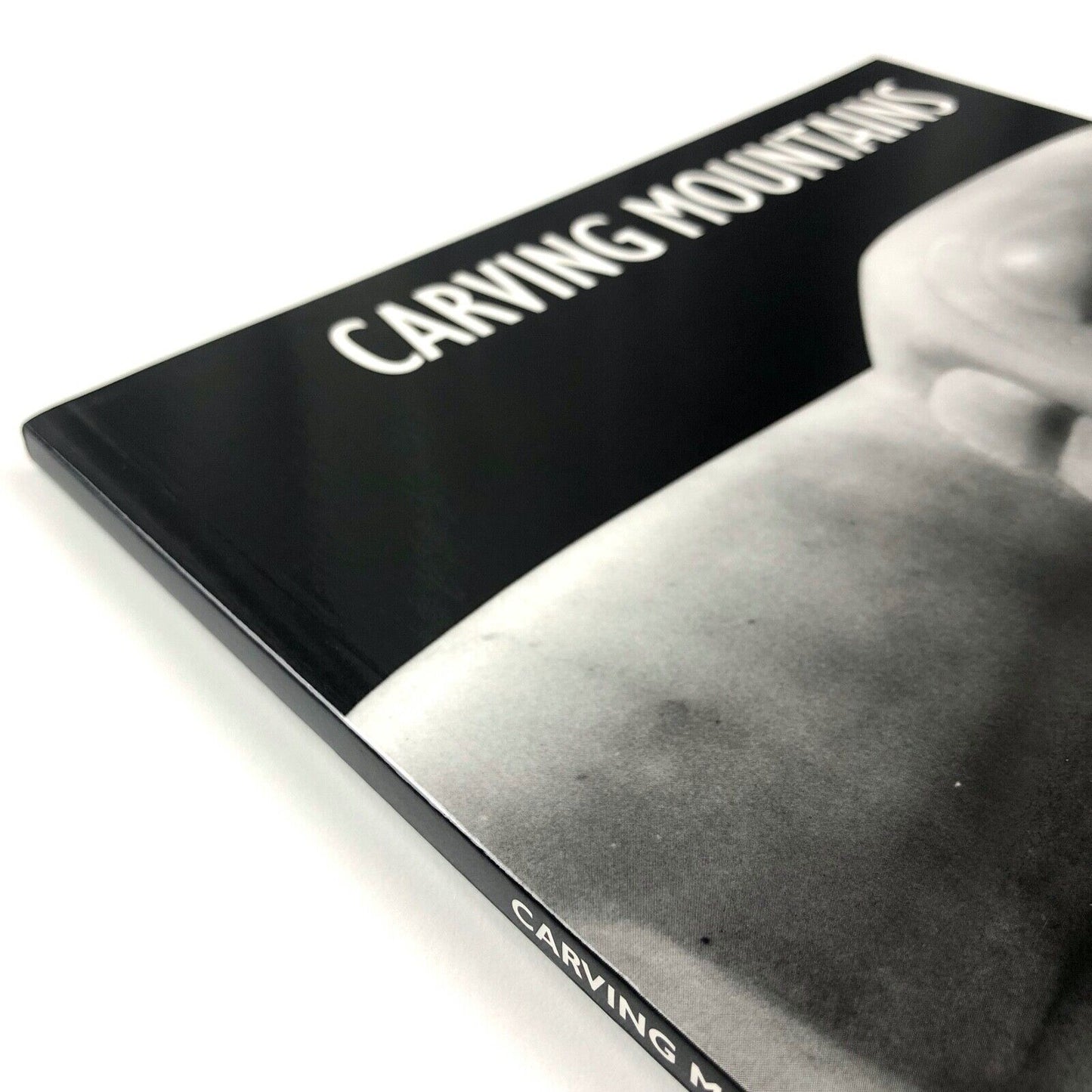 Carving Mountains. Modern Stone Sculpture in England 1907-37 | Kettle's Yard catalogue,1998