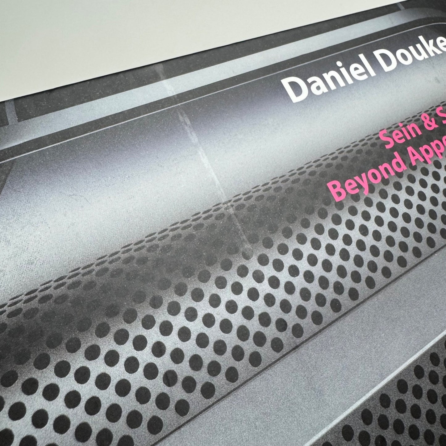 Daniel Douke. Sein & Schein. Beyond Appearance | Kerber Art | LEVY Gallerie, 2009