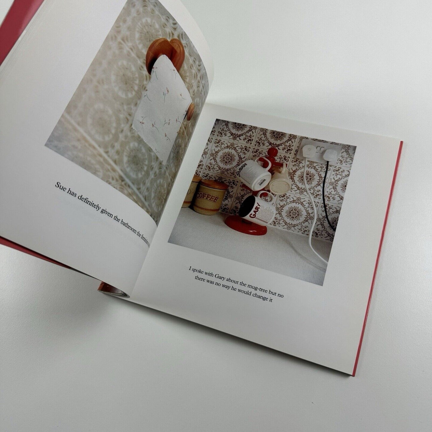 Signs of the Times. A portrait of the nation’s tastes | Cornerhouse, 1992 | Signed by Martin Parr