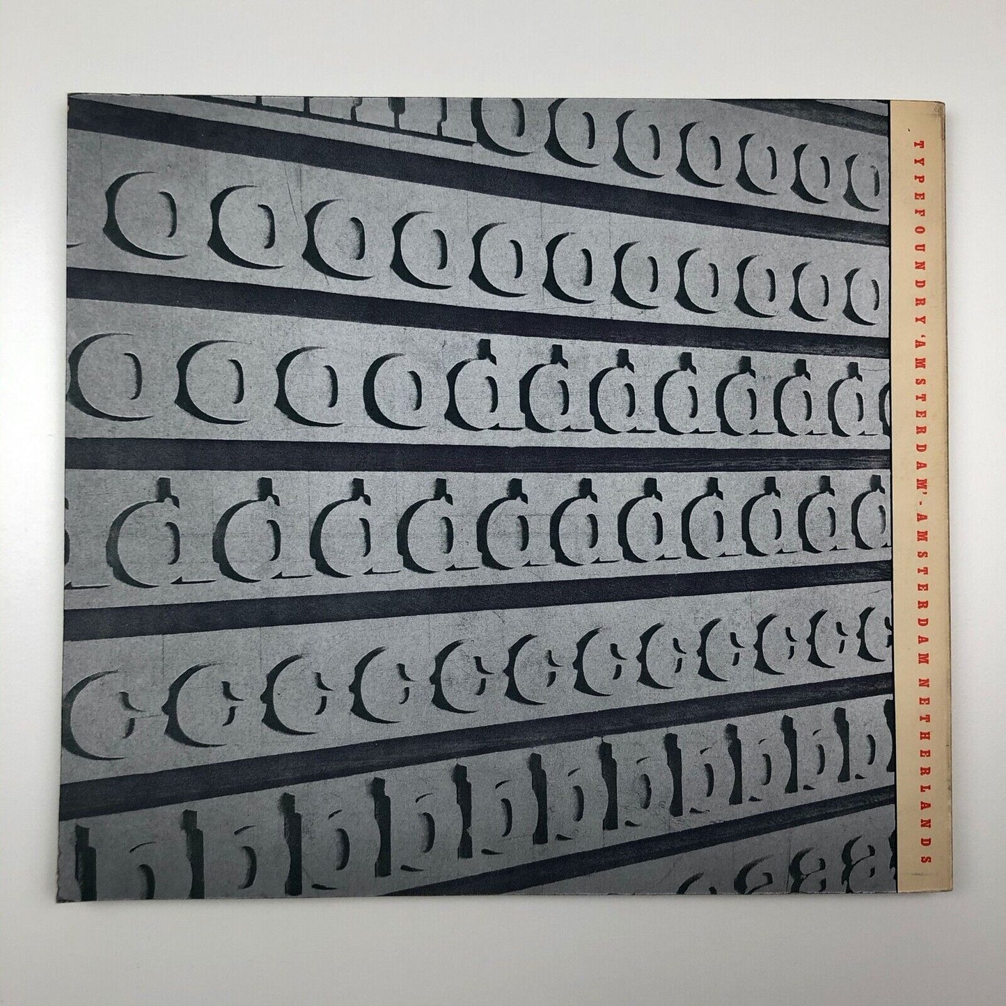 Type Foundry Amsterdam | N. V. Lettergieterij Amsterdam Voorheen N. Tetterode | Brochure, 1957