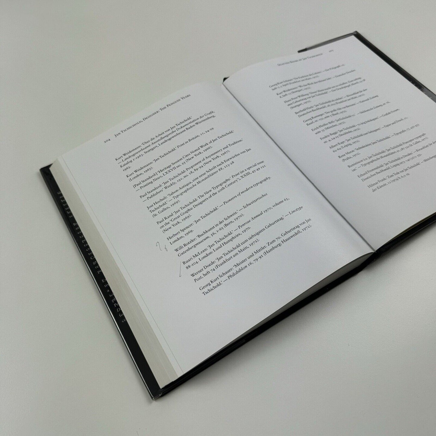 Jan Tschichold Designer – The Penguin Years | Richard B. Doubleday | Oak Knoll / Lund Humphries, 2006