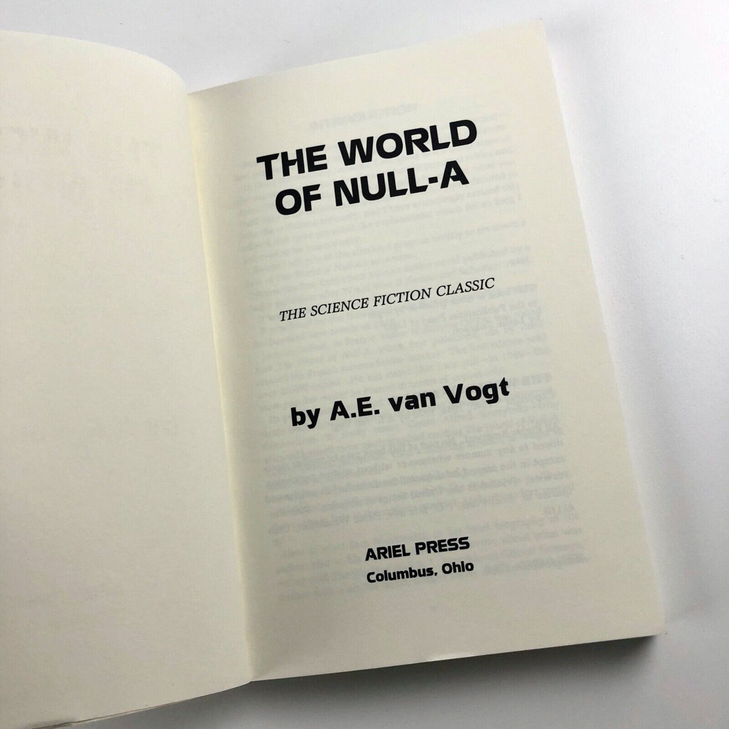 The World of Null-A by A. E. van Vogt | Vintage paperback | Ariel Press, 1970