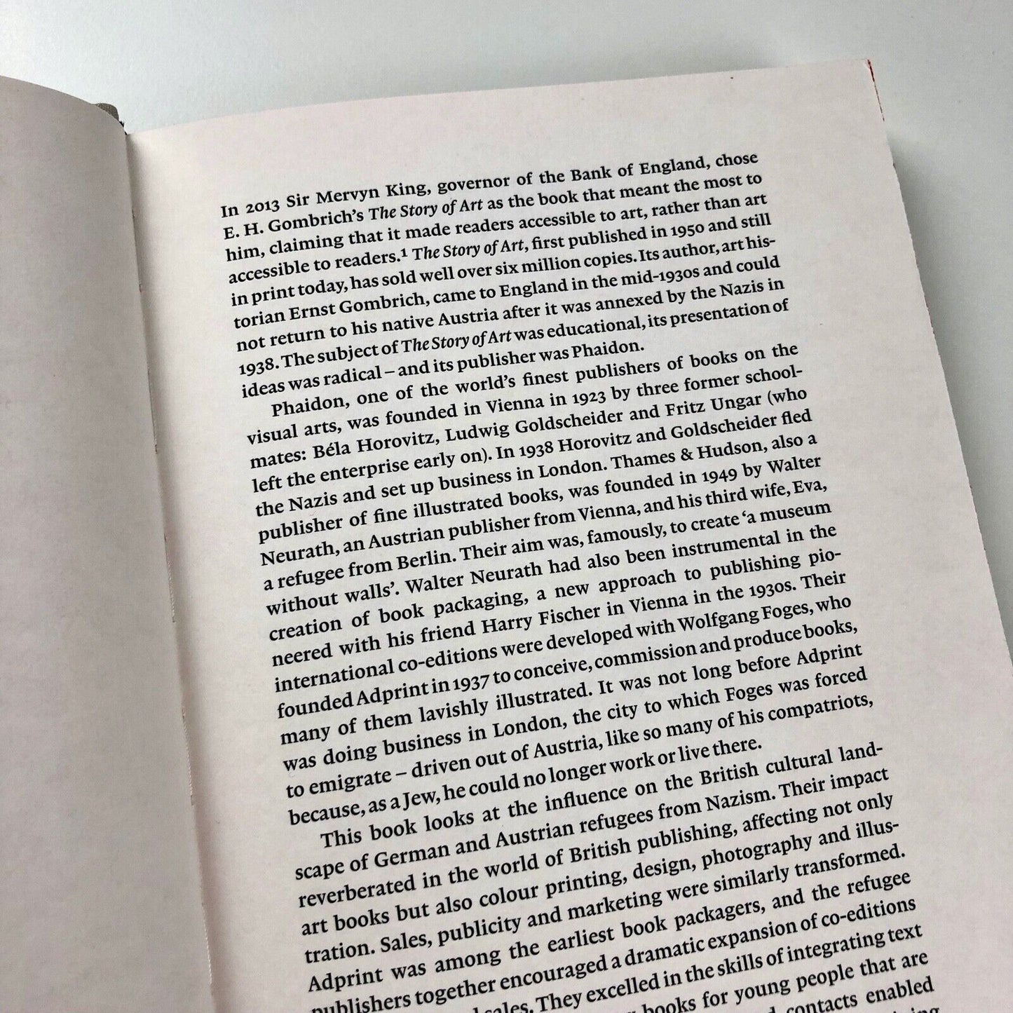 Émigrés – The Transformation of Art Publishing in Britain by Anna Nyburg | Phaidon, 2014