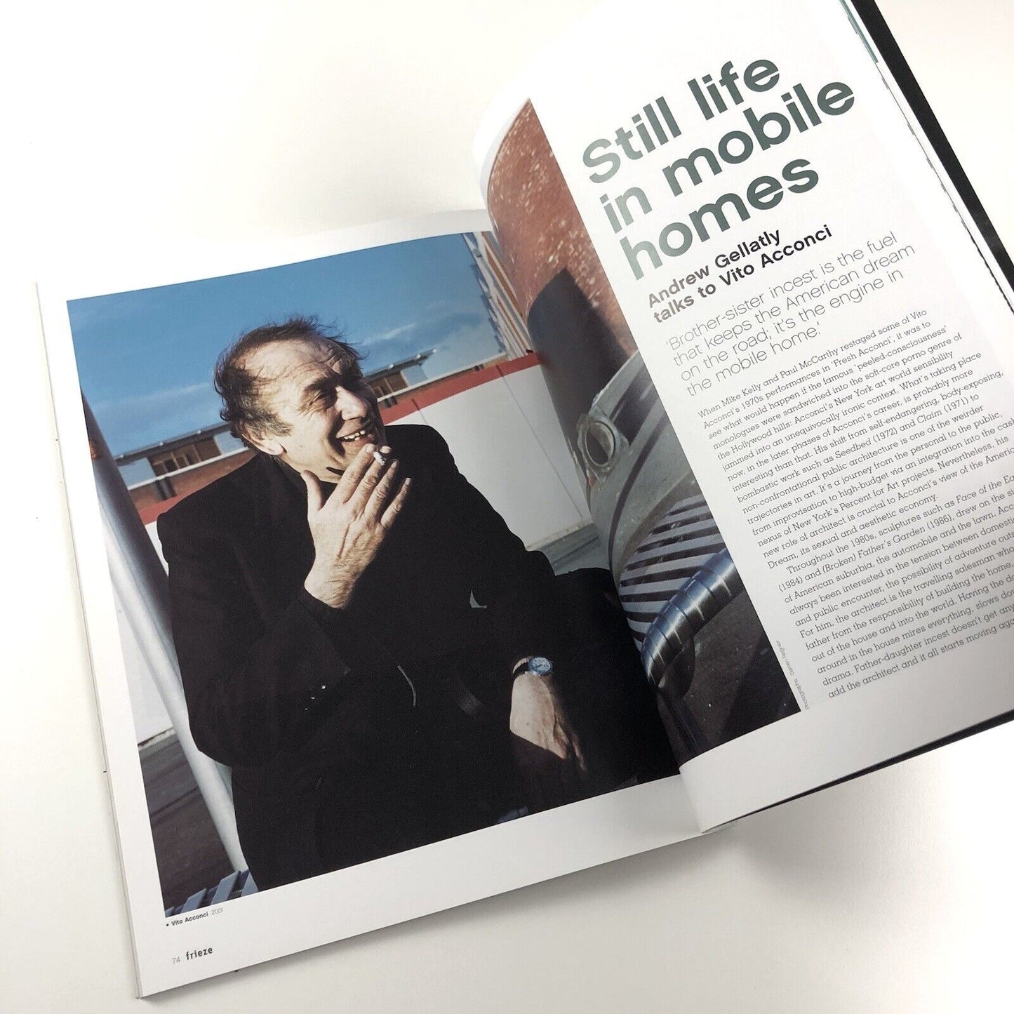 Frieze Contemporary Art and Culture magazine – Issue 58 April 2001