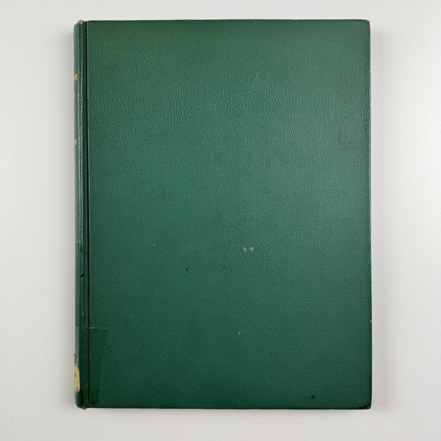 Sculpture in Paper by Bruce Angrave | The how to do it series number 72 | The Studio Publications, 1957