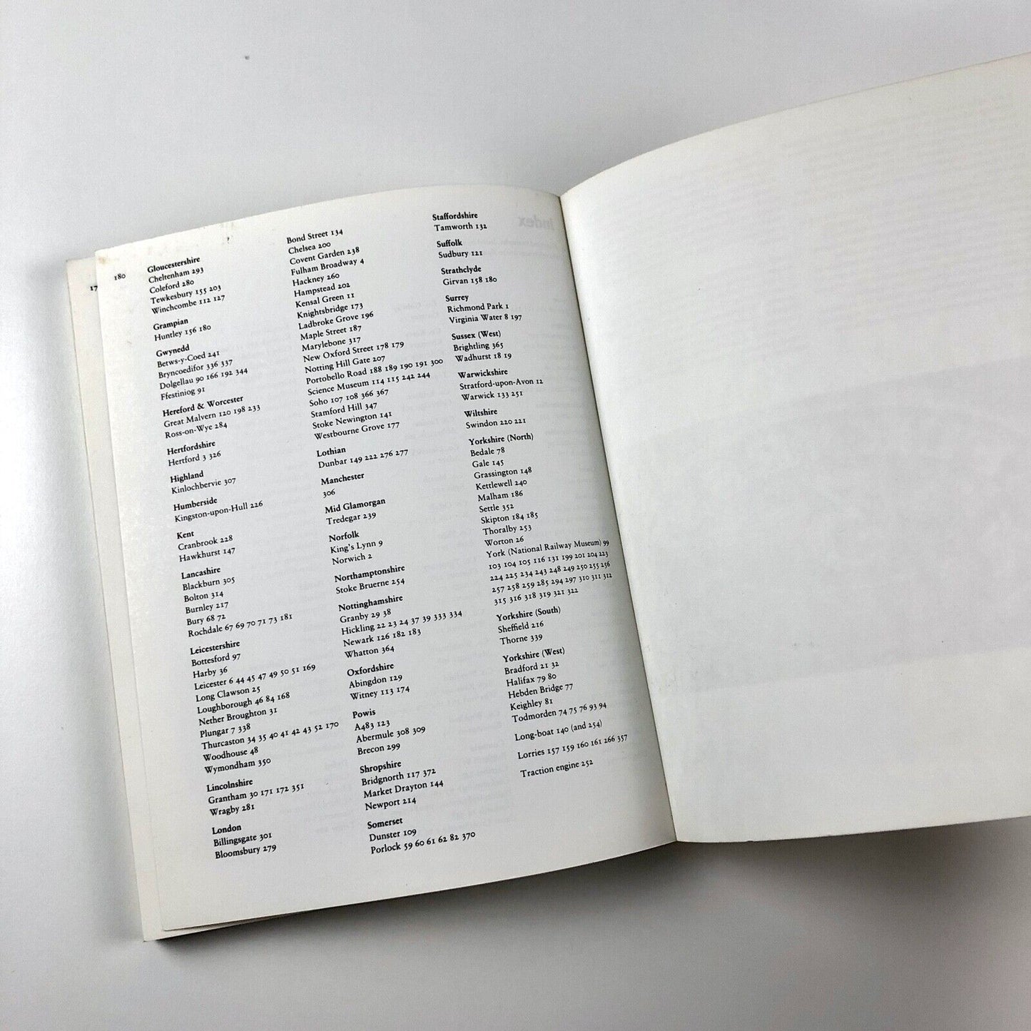 The English Lettering Tradition from 1700 to the Present Day | Alan Bartram, 1989