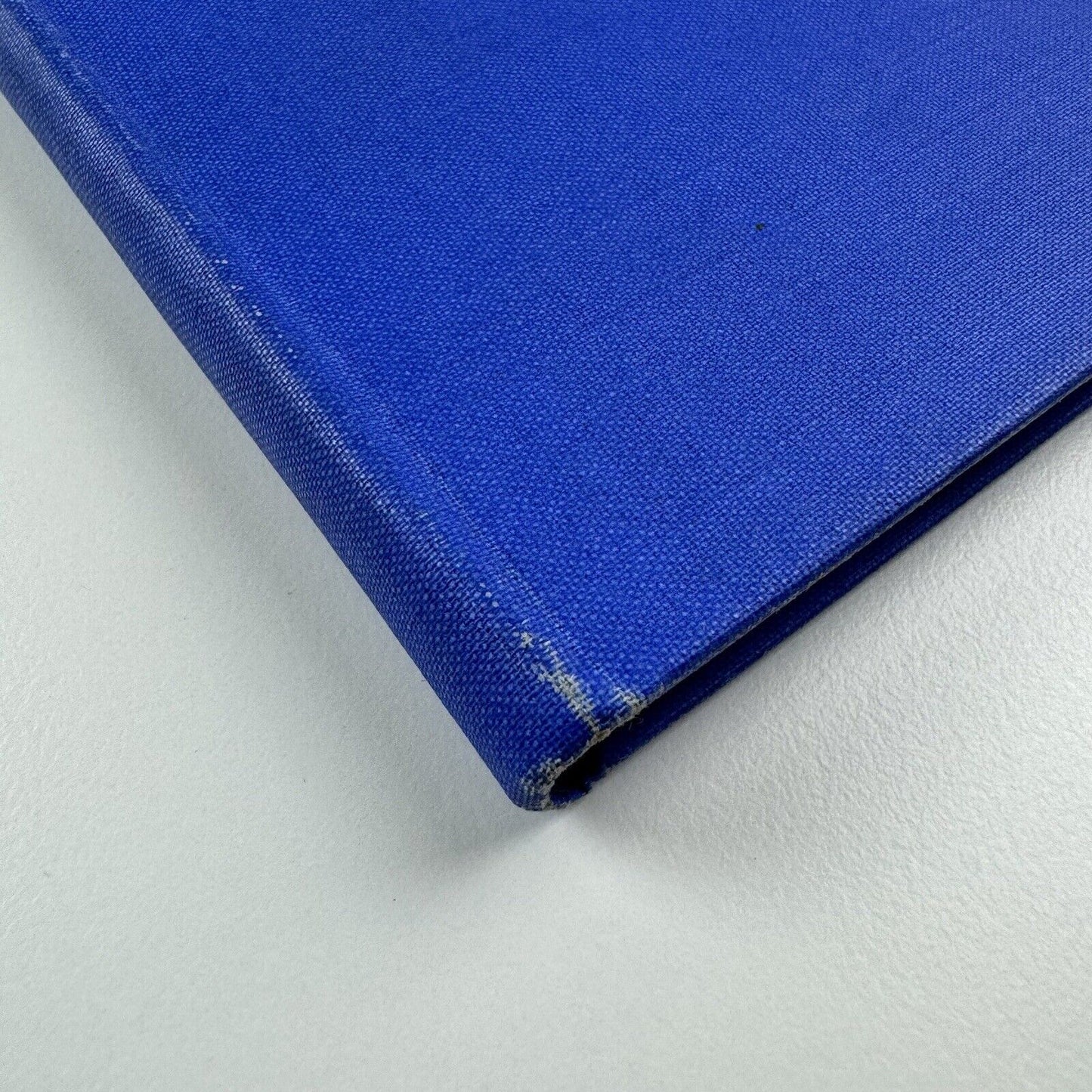 A review of recent typography in England, the United States France & Germany by Stanley Morison | The Fleuron Limited, London, 1927