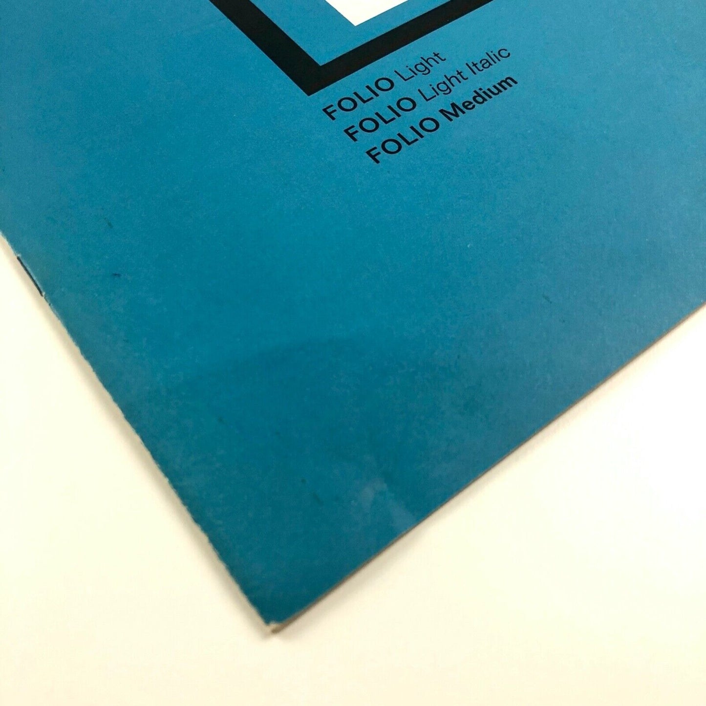 Folio Light, Light italic, Medium | Type specimen brochure, Bauer Type Foundry, undated
