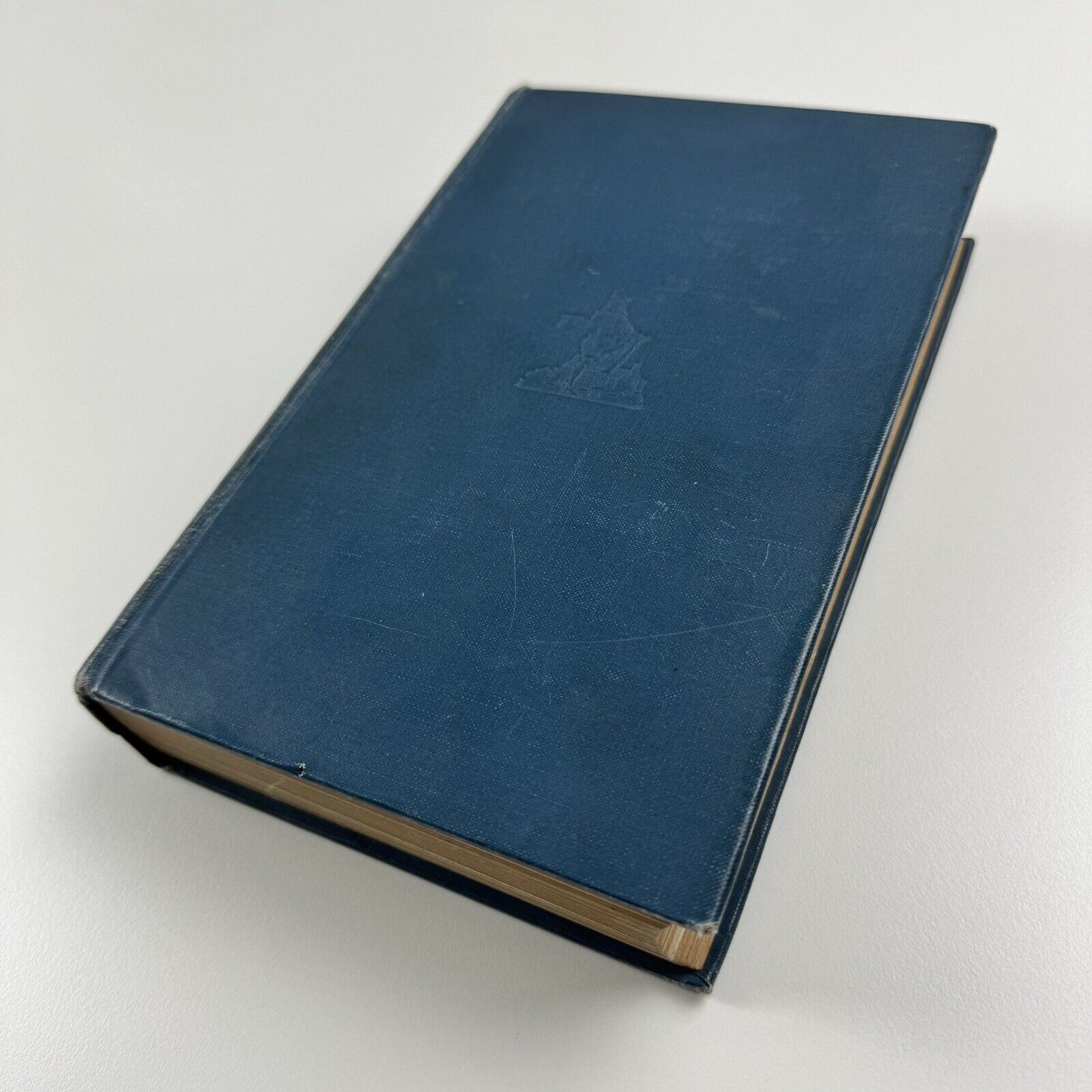 Design and Tradition. A Short Account of the Principles and Historic Development of Architecture and the Applied Arts by Amor Fenn | Chapman and Hall, 1932