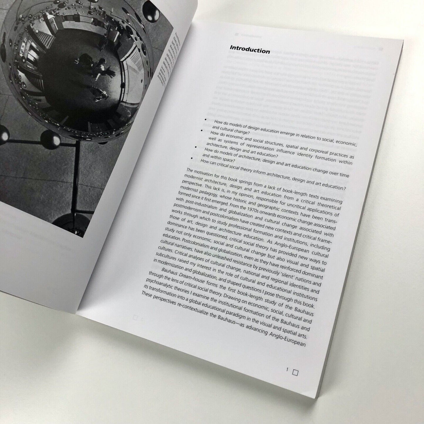 Bauhaus Dream-House – Modernity and Globalisation | Katerina Rüedi Ray | Routledge, 2010