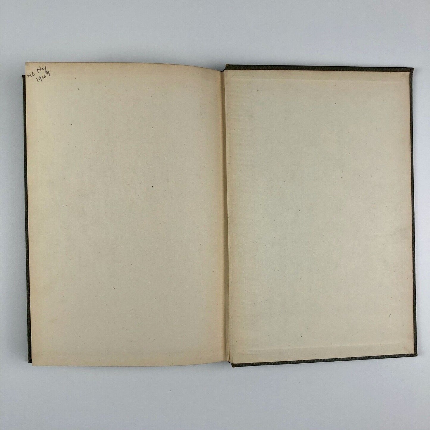 Silk screen Stenciling as a Fine Art by J. I. Biegeleisen and Max Arthur Cohn | McGraw-Hill Book Co, New York and London, 1942