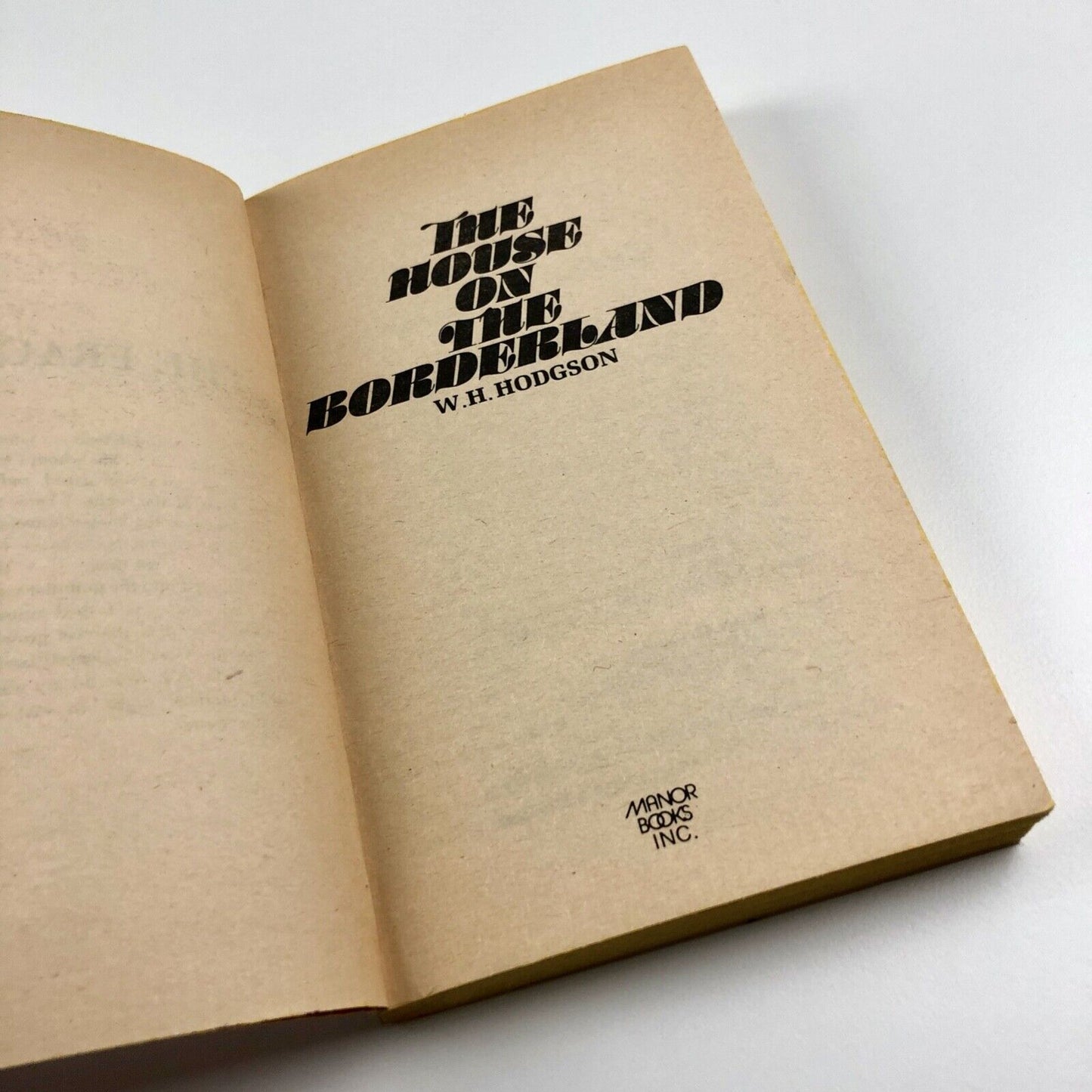 The House on the Borderland by W.H. Hodgson | Manor Books, 1977