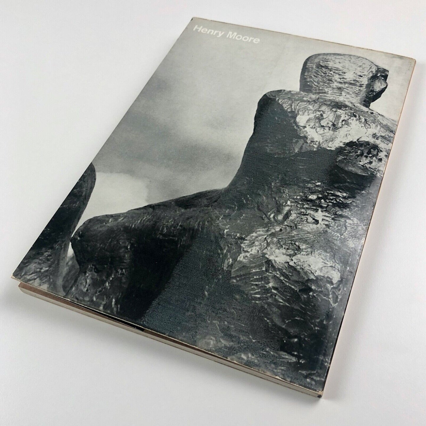 Henry Moore exhibition catalogue | Knoedler Marlborough Fine Art, March-April 1962 | Design by Gordon House