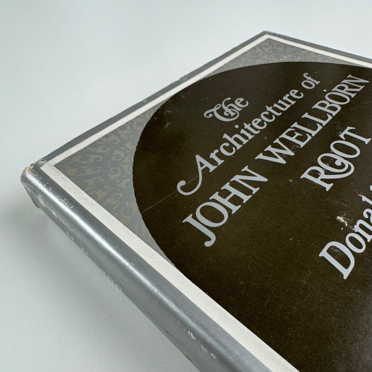 The Architecture of John Wellborn Root by Donald Hoffmann | The John Hopkins University Press, 1973