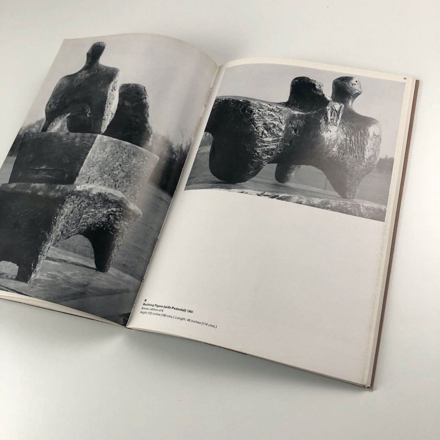 Henry Moore exhibition catalogue | Knoedler Marlborough Fine Art, March-April 1962 | Design by Gordon House