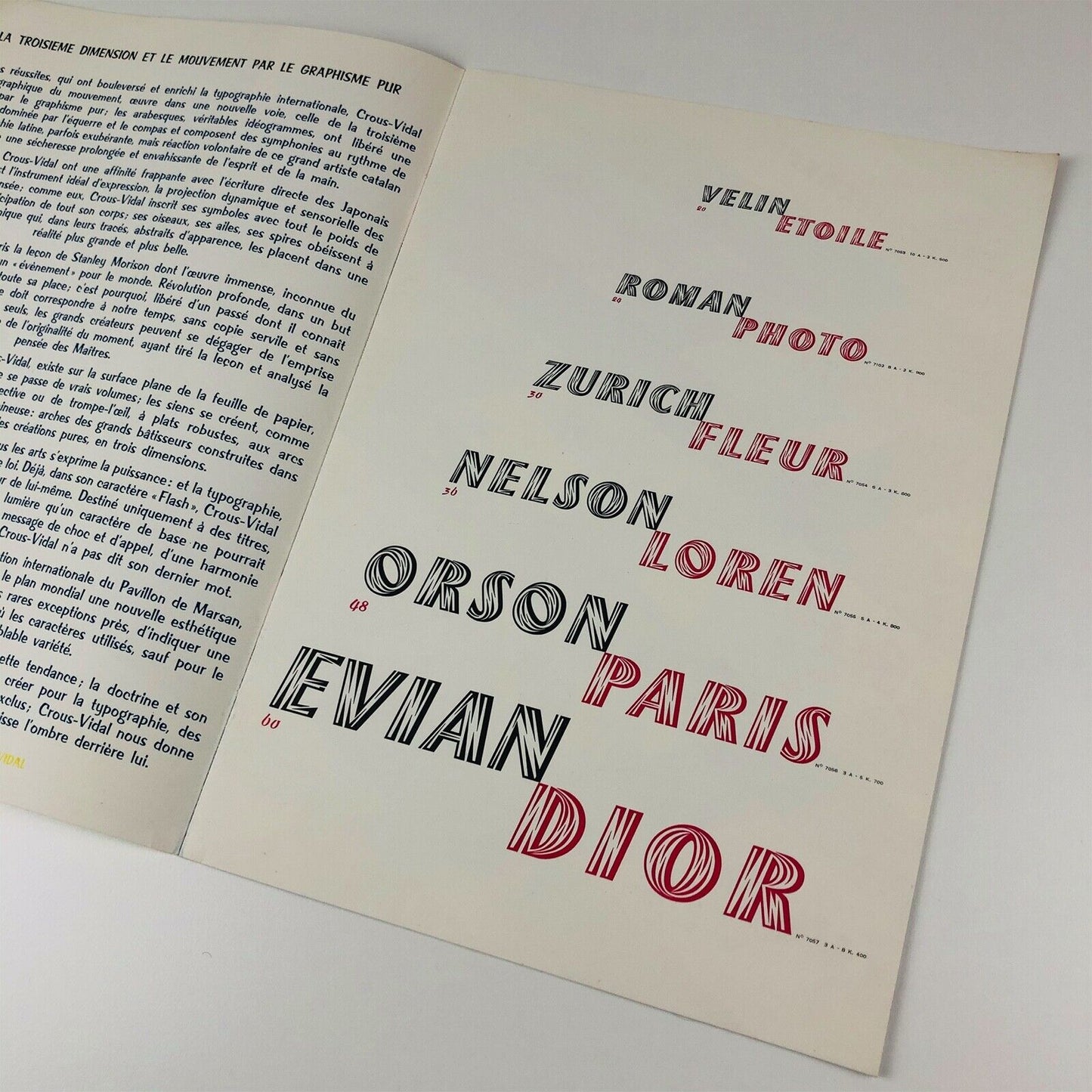 Flash type specimen Enric Crous-Vidal | Fonderie Typographique Français 1953
