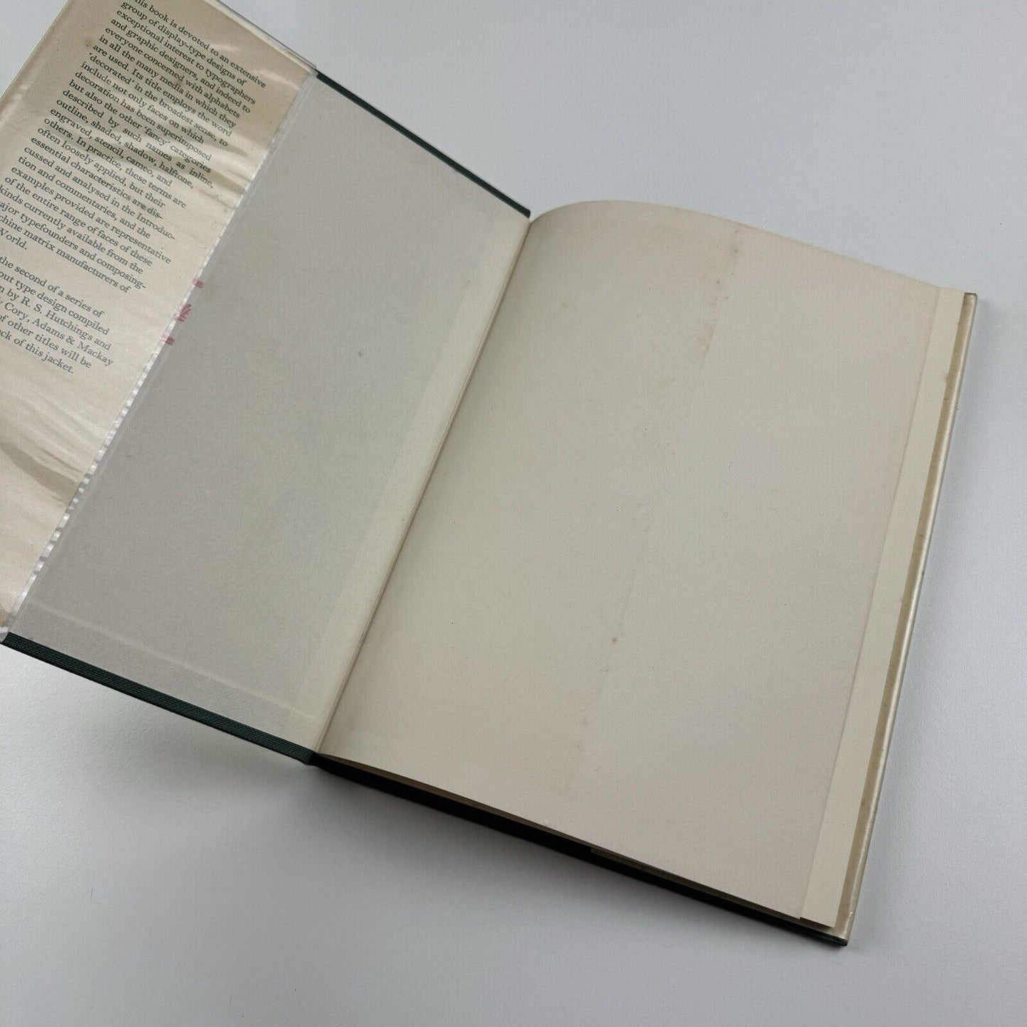A Manual of Decorated Typefaces by R. S. Hutchings | Cory, Adams & Mackay, 1965