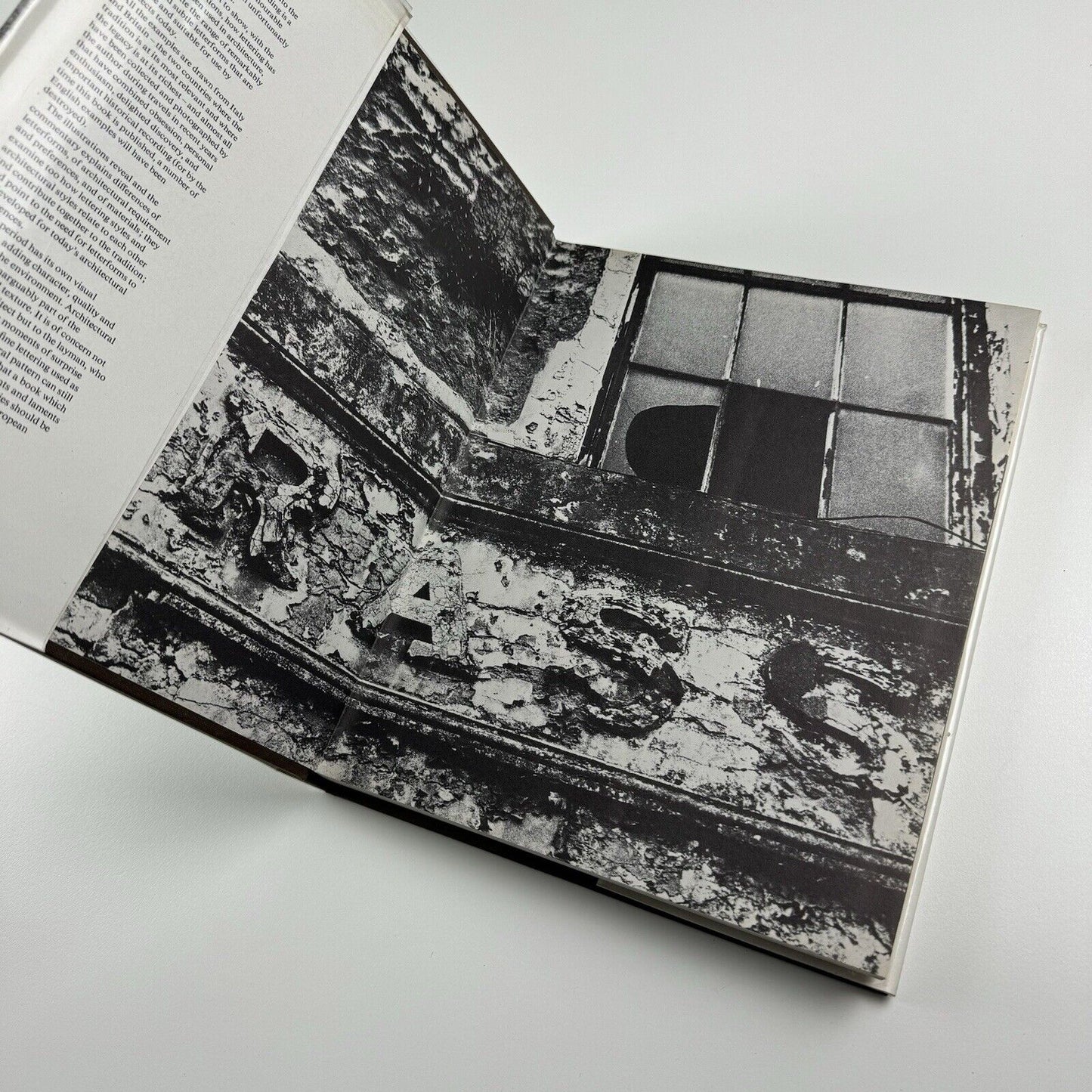 Lettering in Architecture by Alan Bartram | Lund Humphries, 1975