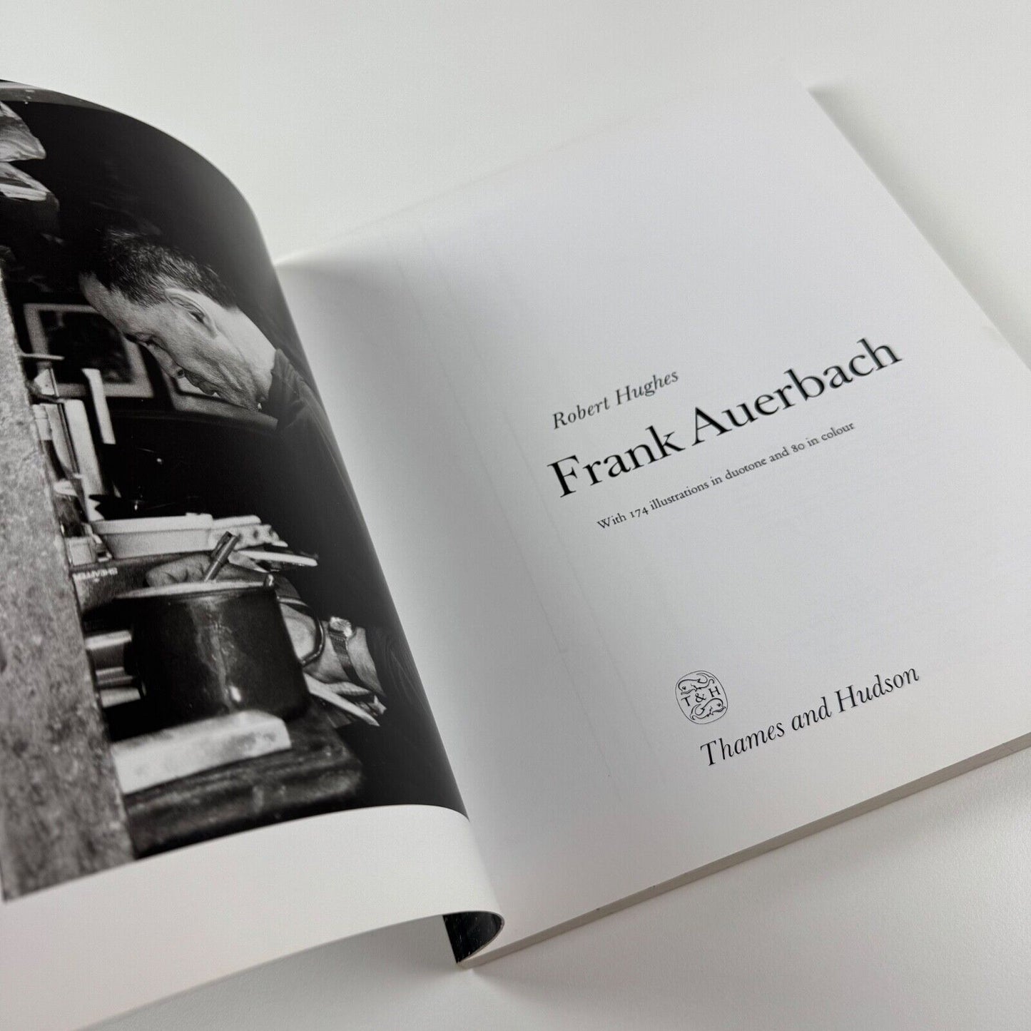 Frank Auerbach by Robert Hughes | Thames & Hudson, 1992