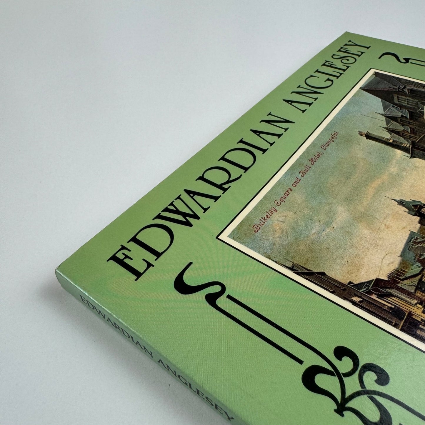 Edwardian Anglesey. A Pictorial History by John Cowell, 1991