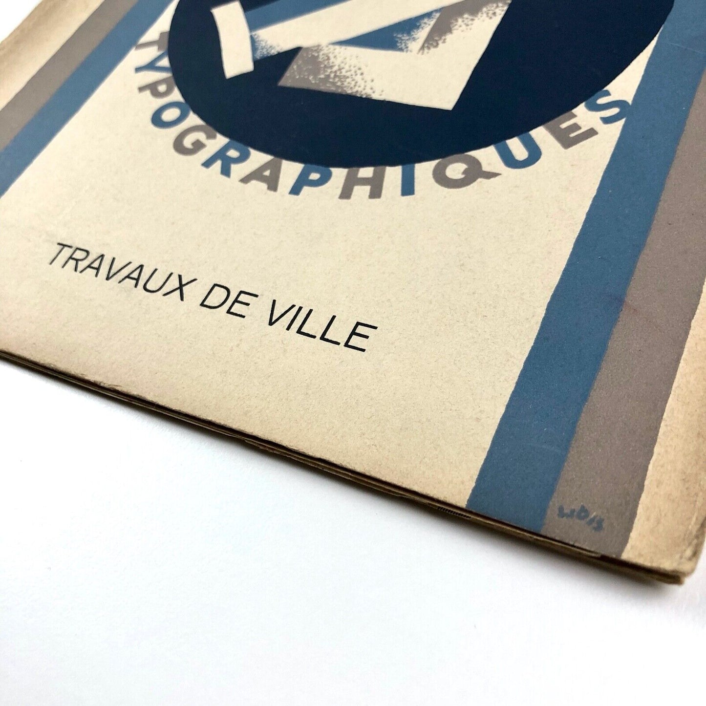 Divertissements Typographiques Tome 1, Travaux De Ville | Deberny et Peignot type folder and ephemera