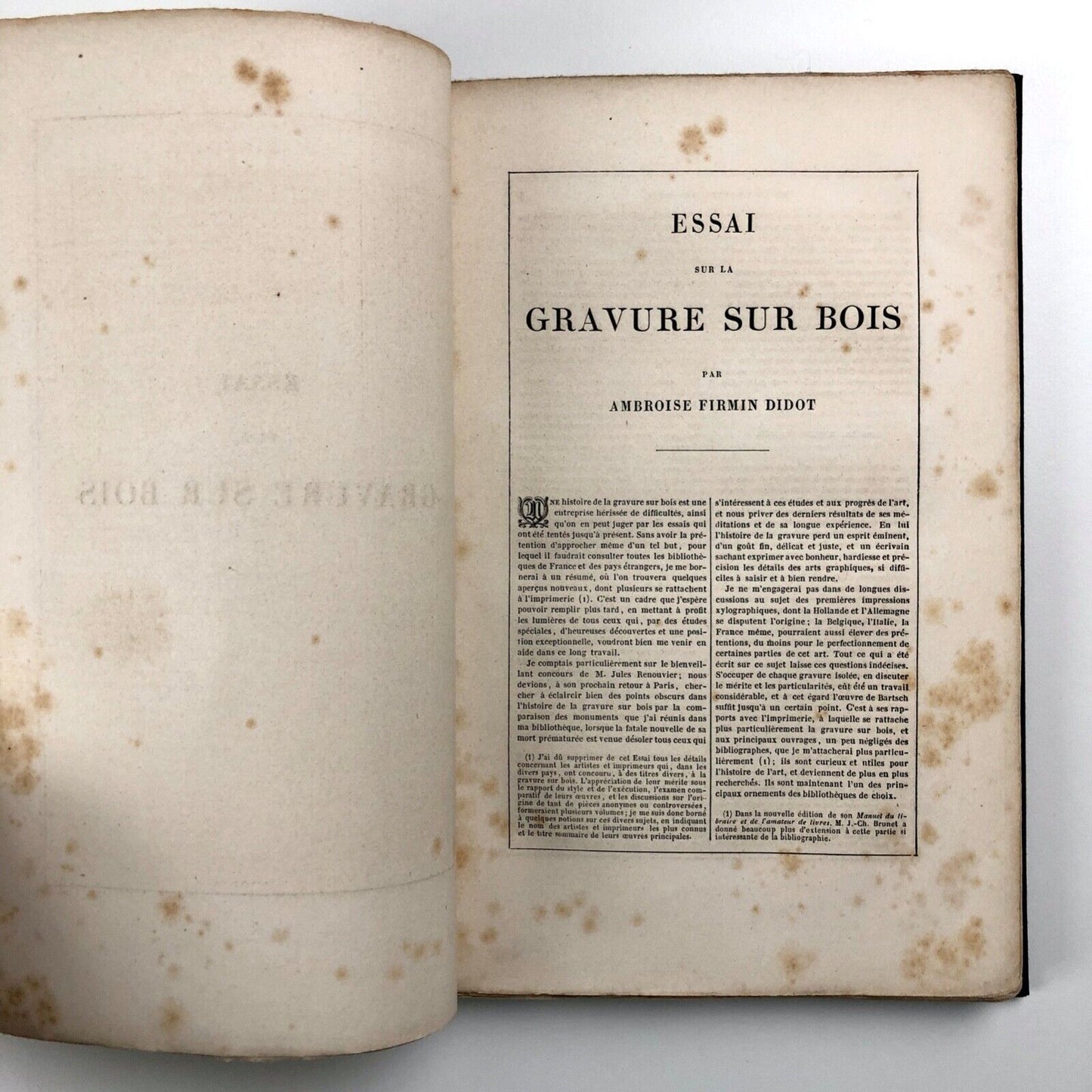 Essai typographique et bibliographique de l'histoire de la gravure sur bois. Pour faire suite aux costumes anciens et modernes de César Vécellio by A.F. Didot | César Vécellio, 1863