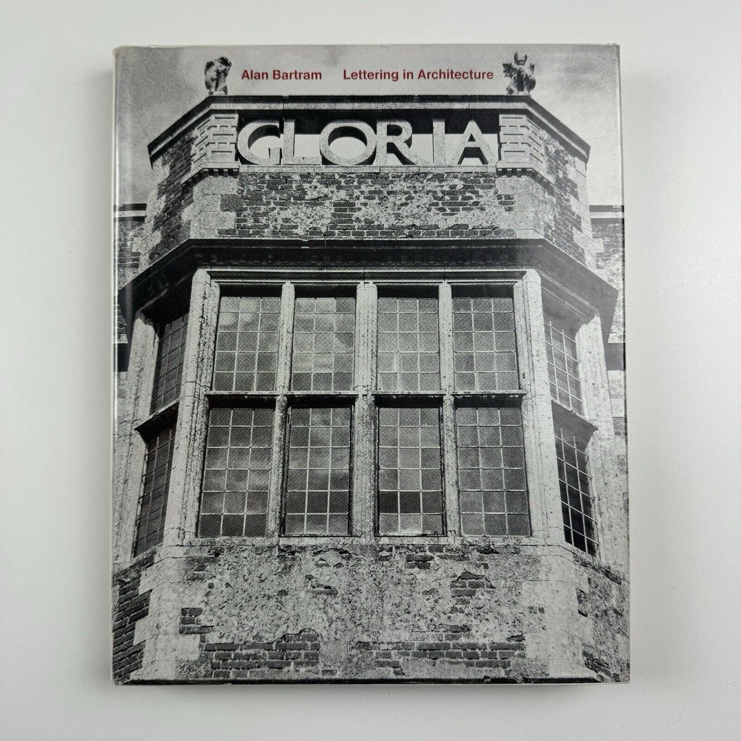 Lettering in Architecture by Alan Bartram | Lund Humphries, 1975
