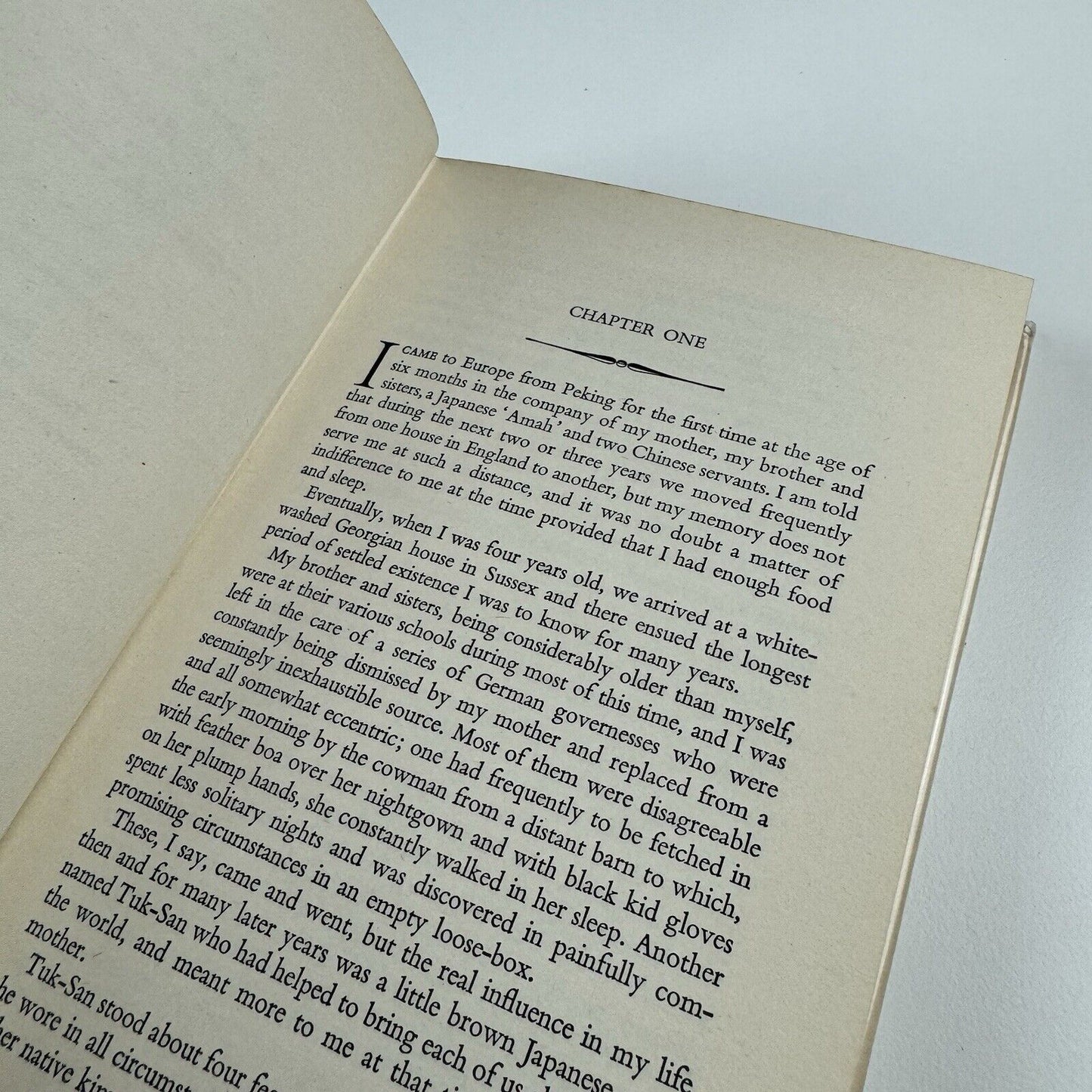 Leda and the Goose. An autobiography – Tristram Hillier | Longmans, Green & Co, 1954