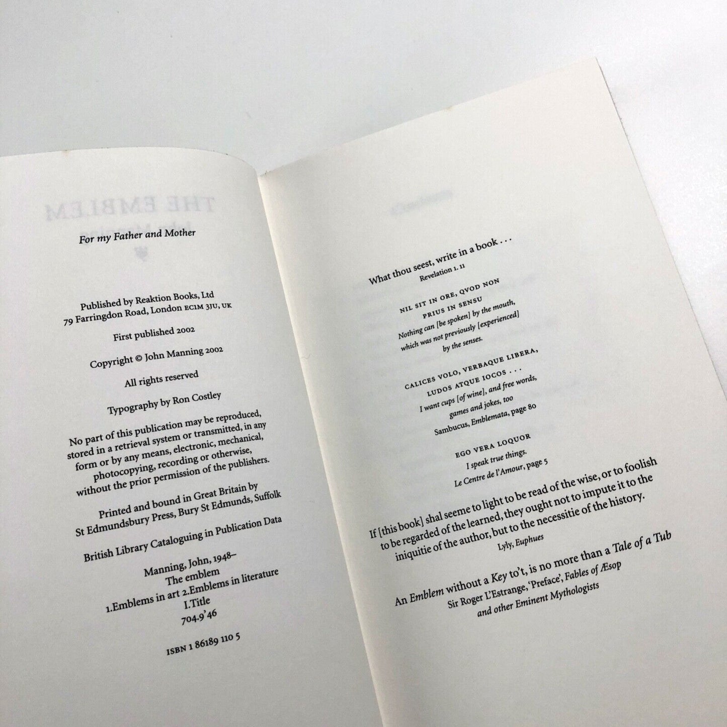 The Emblem by John Manning | Reaktion Books, 2002