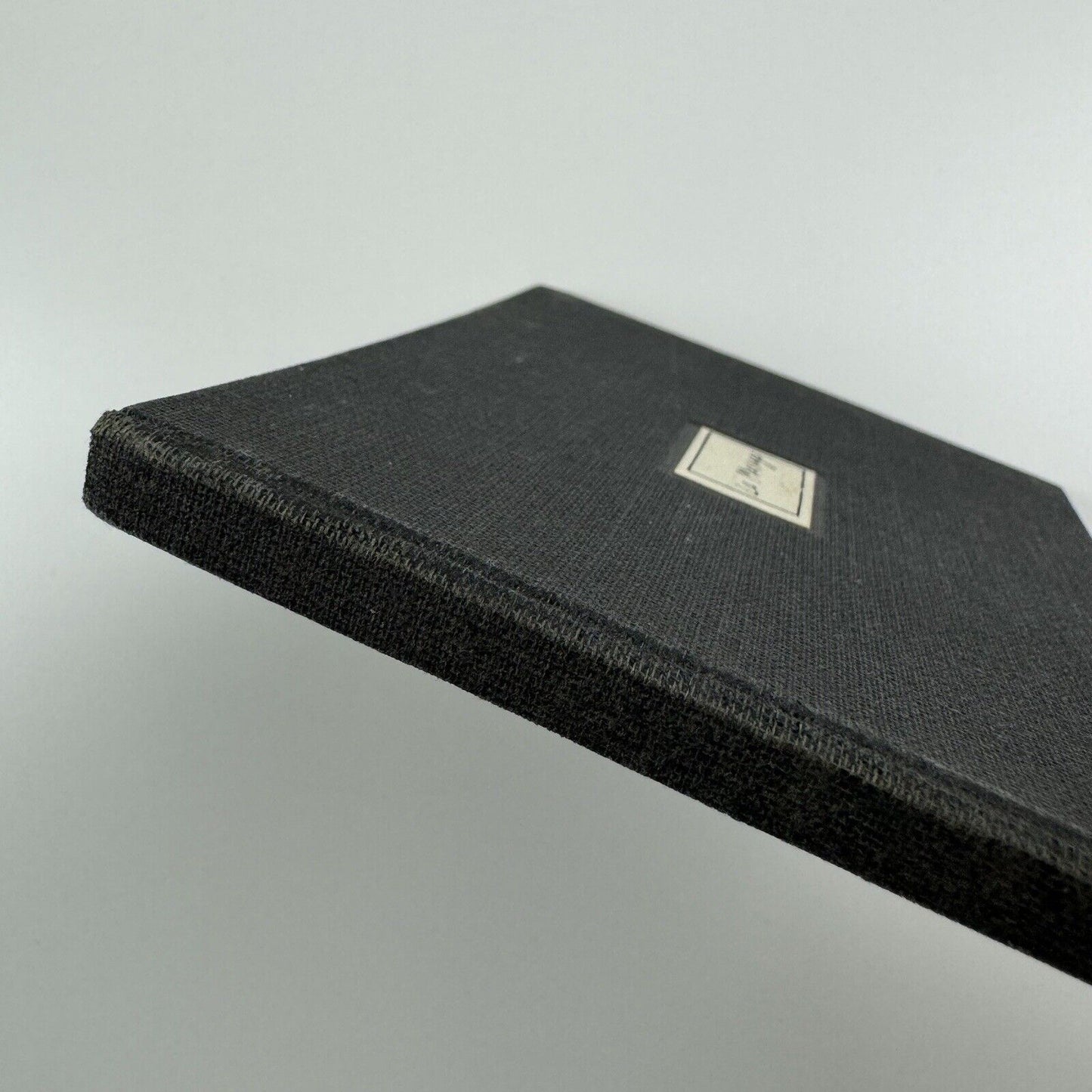 Le Message. Miniature book by Jean-Michel Folon with Giorgio Soavi | Olivetti, 1967