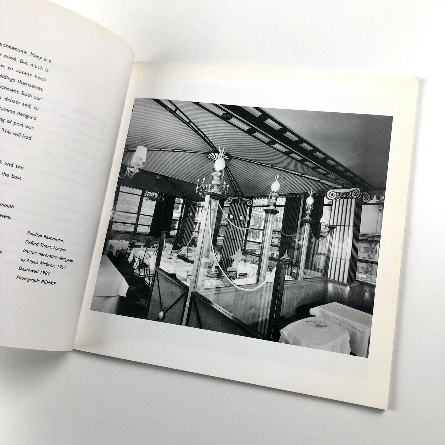 A Change of Heart: English Architecture Since the War | Royal Commission on the Historical Monuments of England and English Heritage, 1992